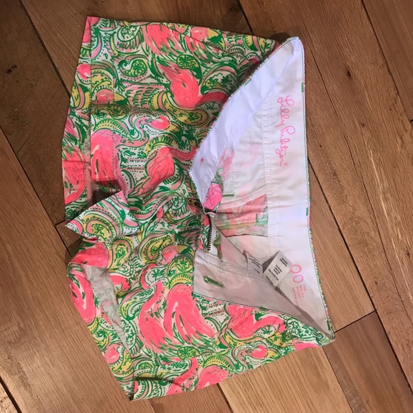 Lilly Pulitzer Shorts - Picture 2 of 4